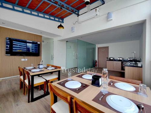 Deluxe Bedroom of Site No 23 TrustedStay Service Apartment in Outer Ring road, Marathahalli, Bangalore